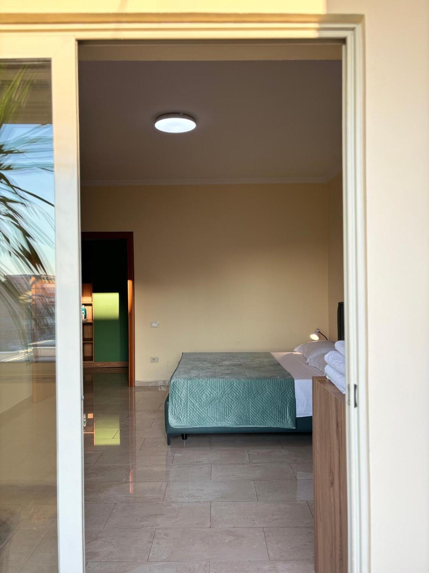 Tam 2Bdr Center Taiwan Apartment Тирана Екстериор снимка